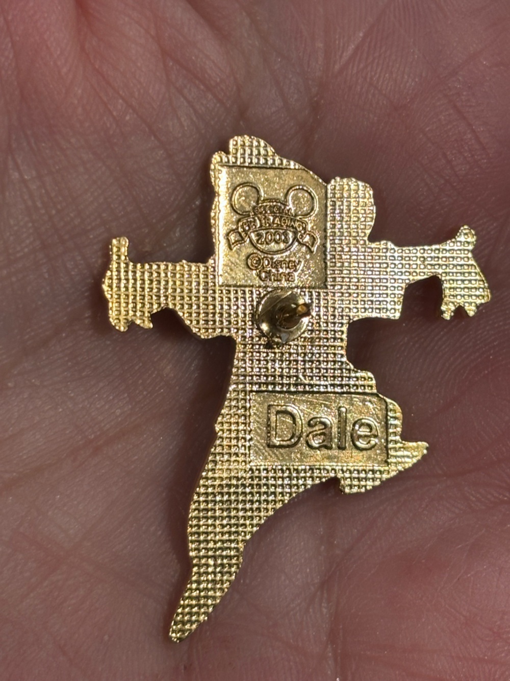 Dale from Rescue Rangers Disney Core Pin 2003 - Picture 4 of 6